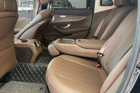 三亚二手奔驰E级 2020款 E 300 L 时尚型