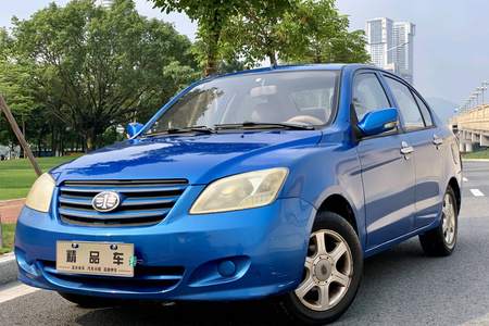 珠海二手一汽夏利N5 2010款 1.3L 手动 标准型 国四