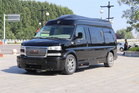 济宁二手GMCSAVANA 2012款 领袖级 6.0L 手自一体 经典版