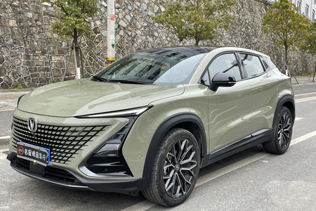 温州二手长安UNI二手T 2022款 1.5T 双离合 旗舰型