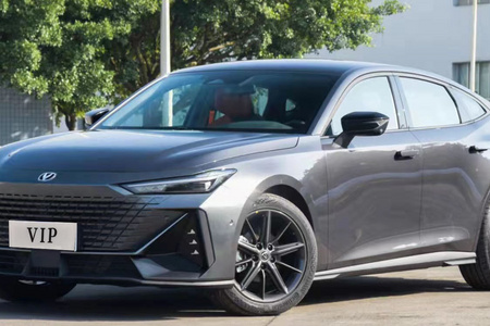 大理二手长安UNI二手V 2022款 1.5T 双离合卓越型