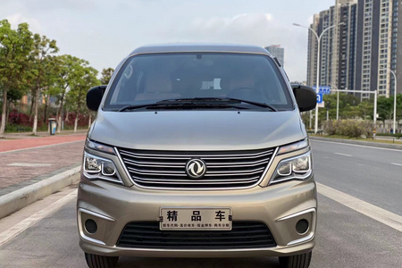珠海二手东风风行菱智 2016款 M5 2.0L 手动 7座 短轴豪华型