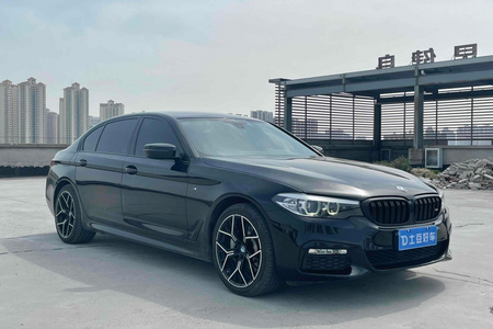 襄阳二手宝马5系 2018款 530Li xDrive 2.0T 手自一体 M运动套装