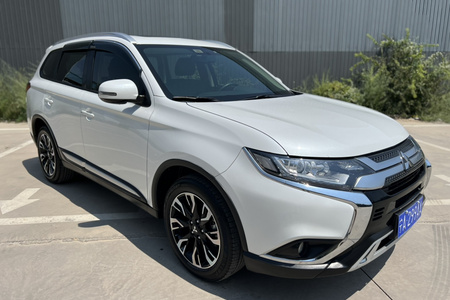 鄂尔多斯二手三菱欧蓝德 2019款 2.0L CVT 两驱 畅享版 5座 国V