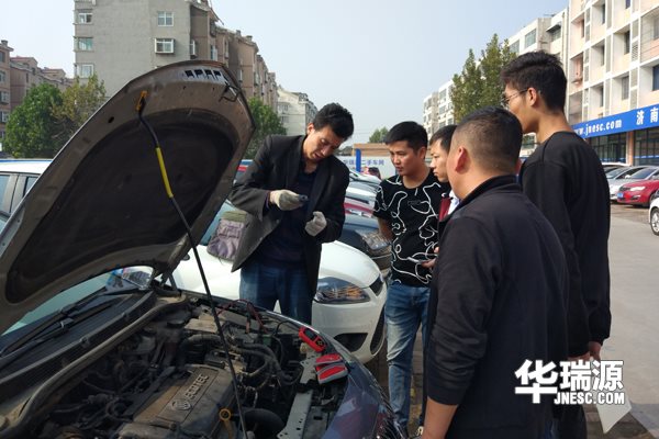 2019年二手车鉴定评估师春天招生热门进行中，报名从速